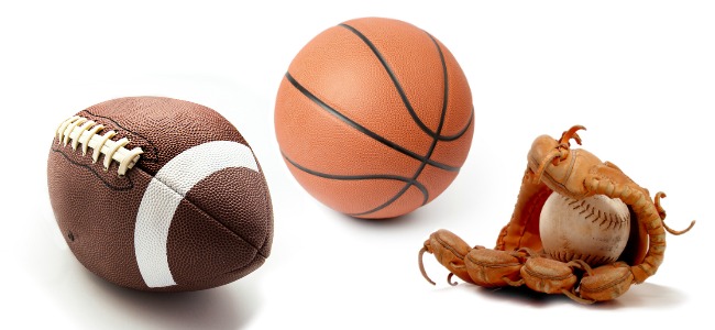 Balls_from_Basketball_American_Football_and_Baseball_in_Glove