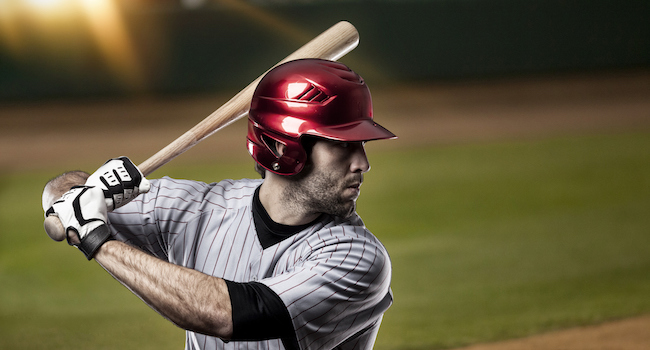 Baseball player getting ready to bat