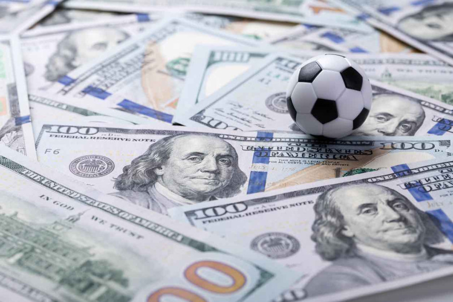 Football on dollar notes