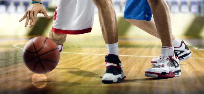 Basketball_Players_Dribbling