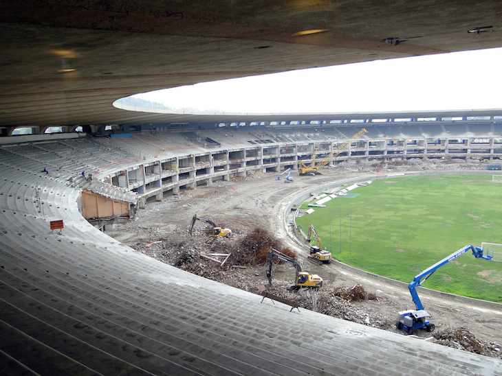 Maracana stadium under construction